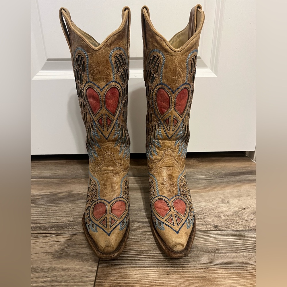 Corral Heart & Wings Snip Toe Boots